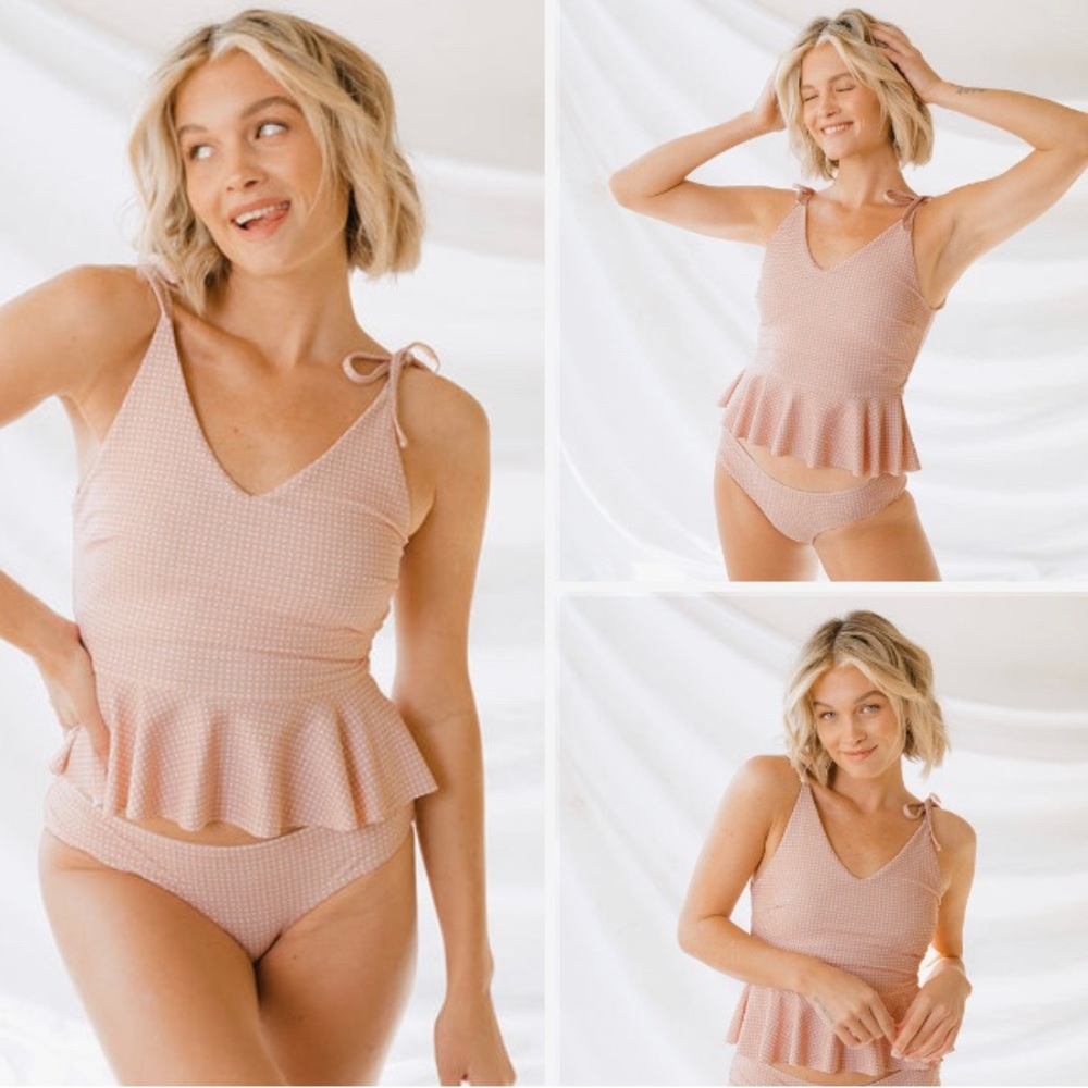 Albion fit pink checkers tied up tankini top
